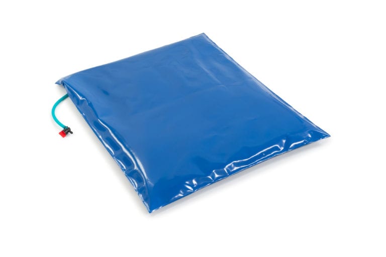 CAT8-008-EVacChest